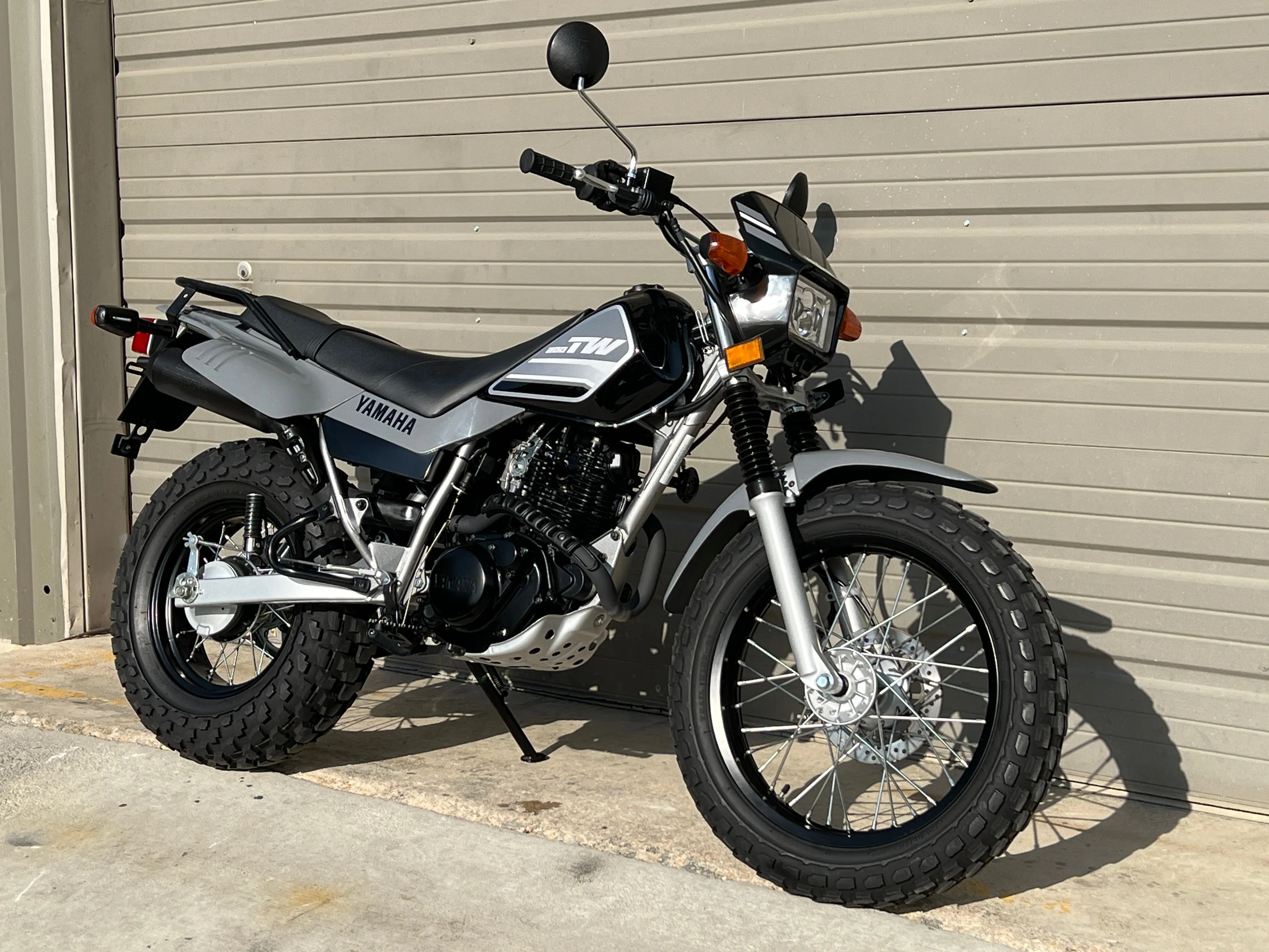 2023 Yamaha TW200