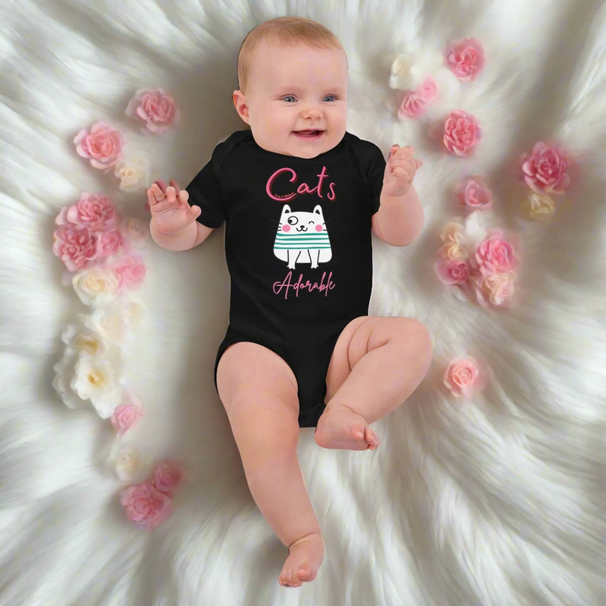 Adorable Cats, Organic cotton, shortsleeved, newborn bodysuit with cute cat design