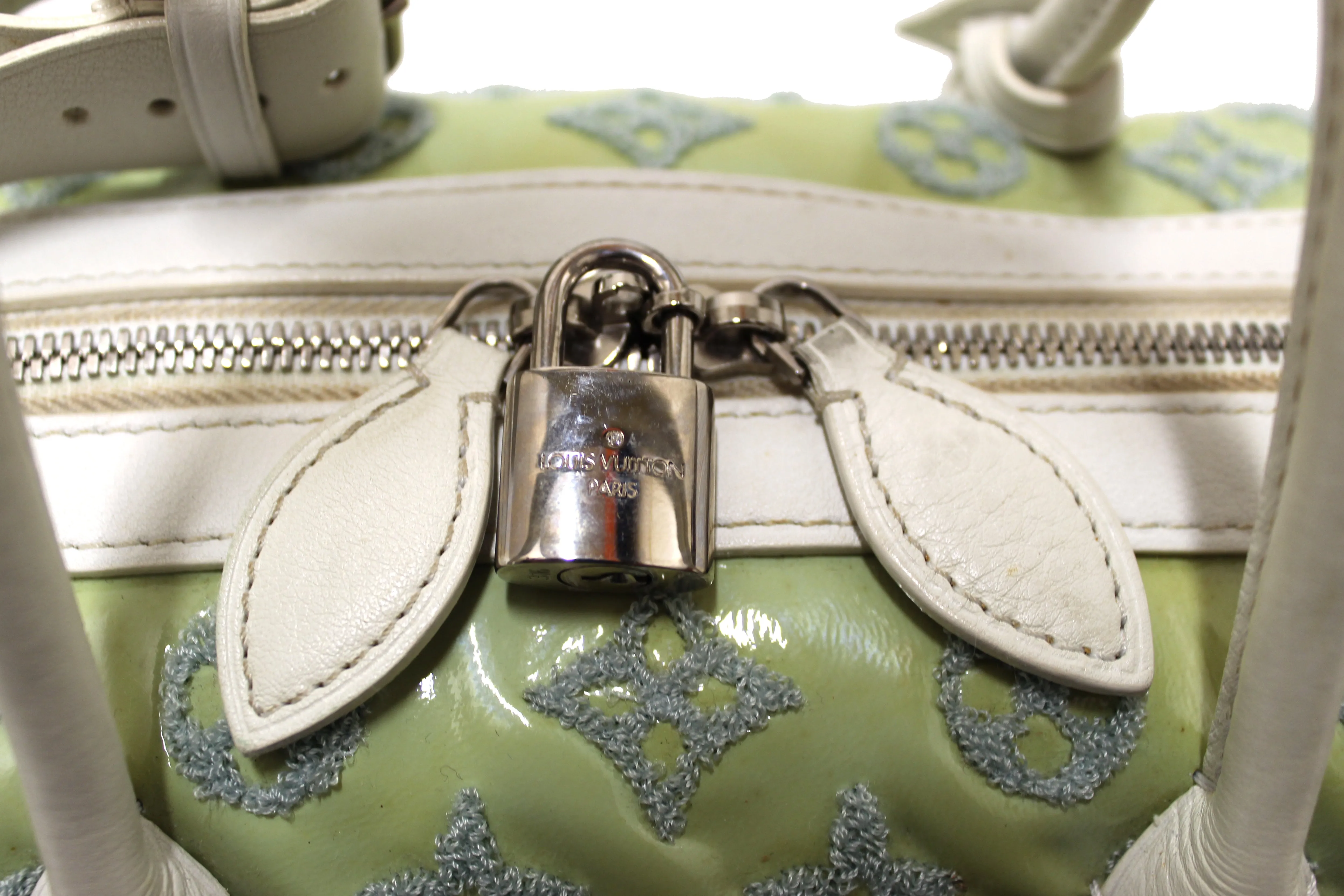 Authentic 2012 Limited Edition Louis Vuitton Green Monogram Sorbet Speedy Handbag