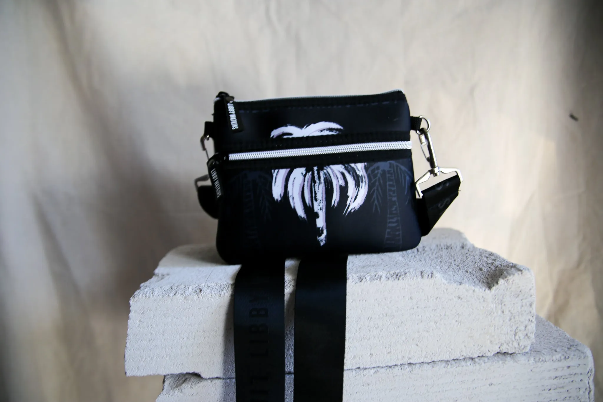 Belt Bag Bag in Signature Palm