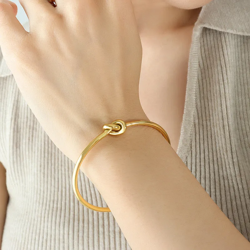 Bracciale con nodo