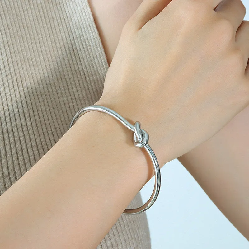 Bracciale con nodo