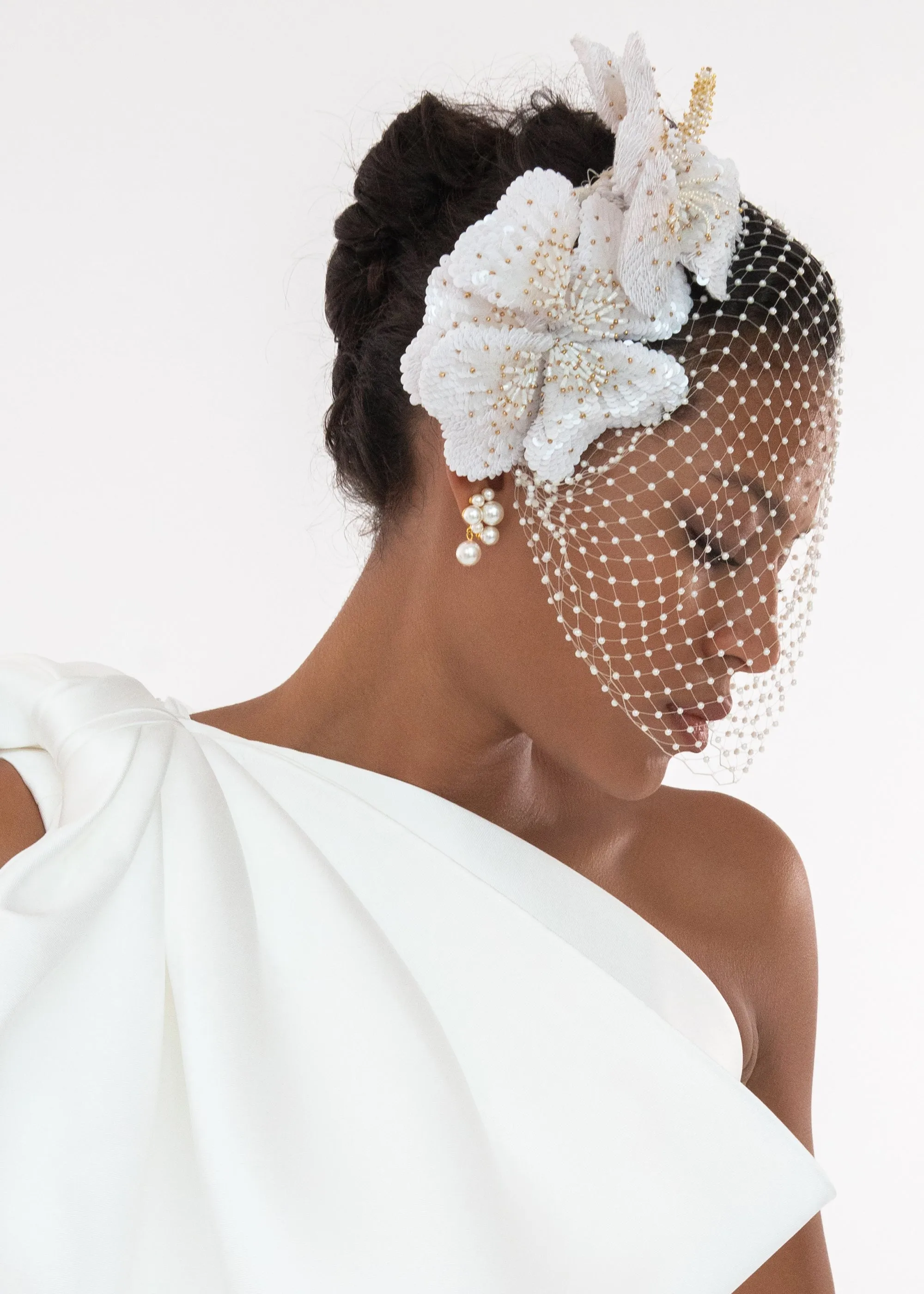 Crystal Orchid Voilette -- Cream