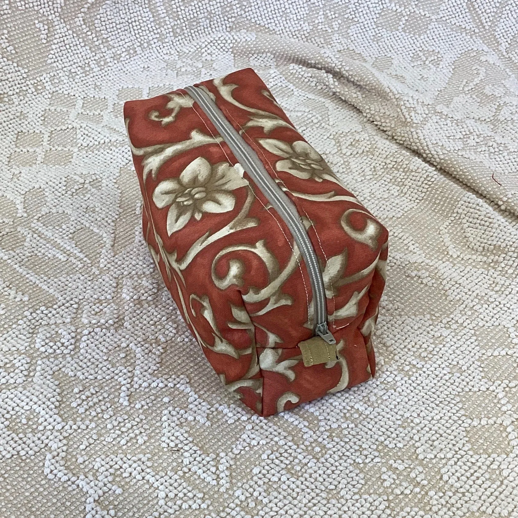 DM2-016 *Toiletry Bags (Set of 2)