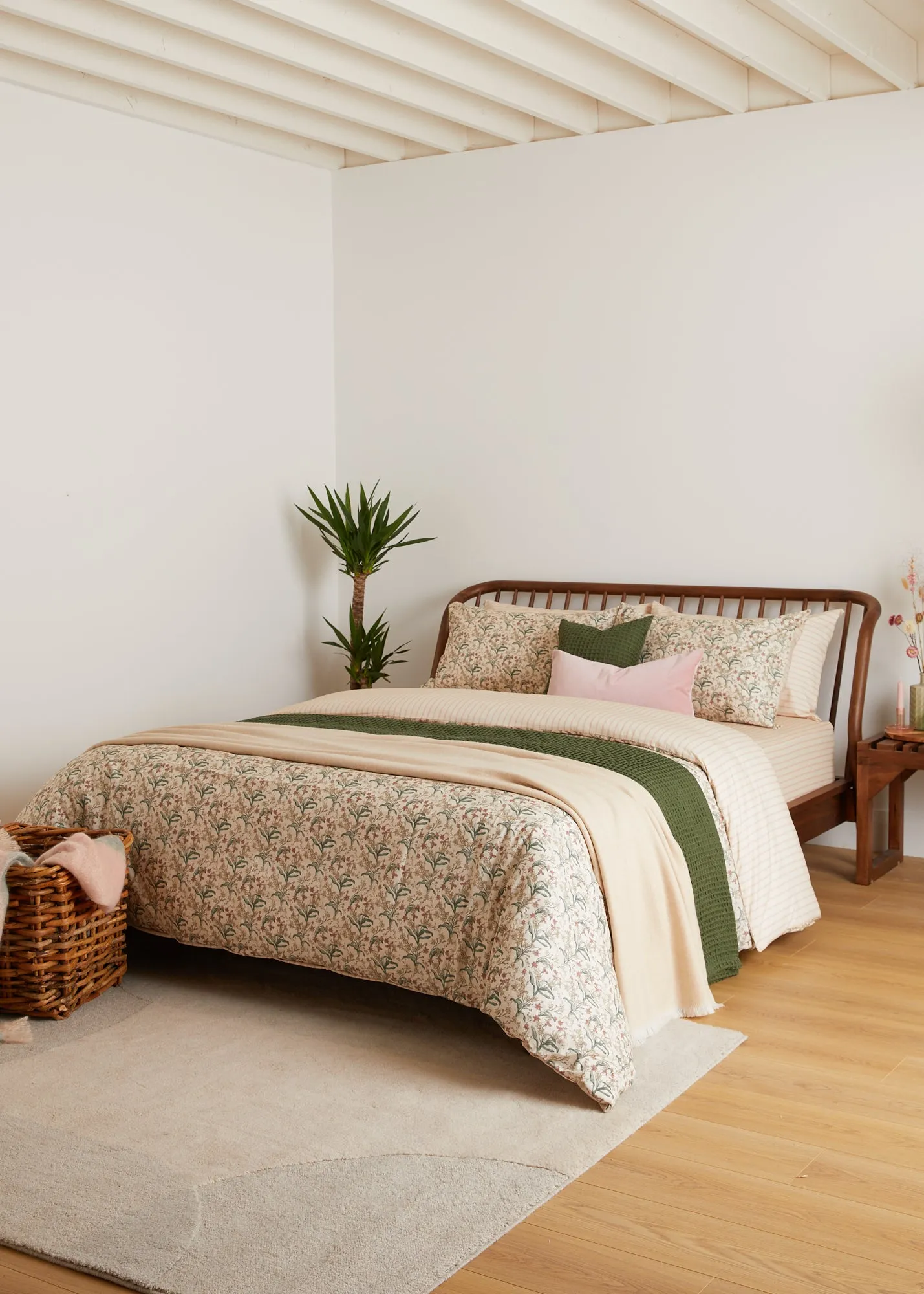 Foxford Romantic Stripe Pillowcase Set