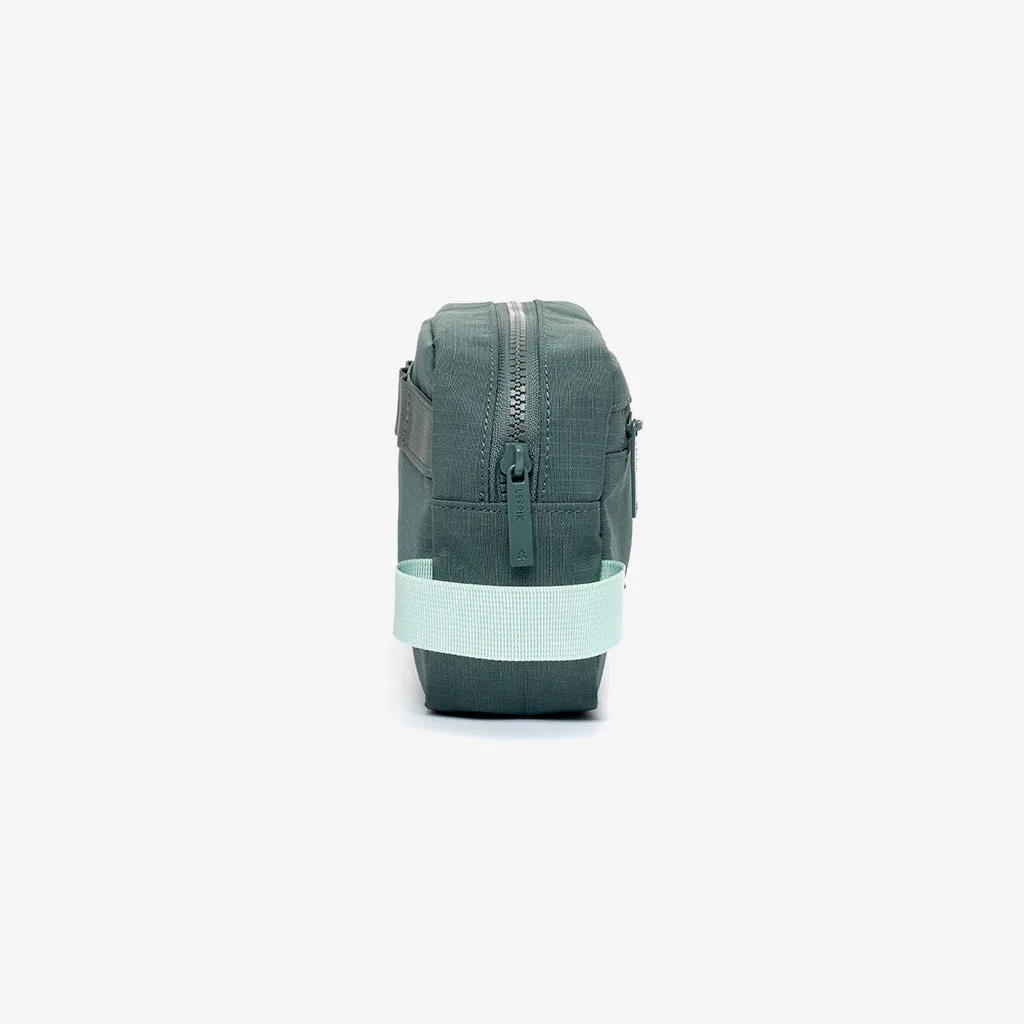 Kei Lithe Washbag Laurel Vandra