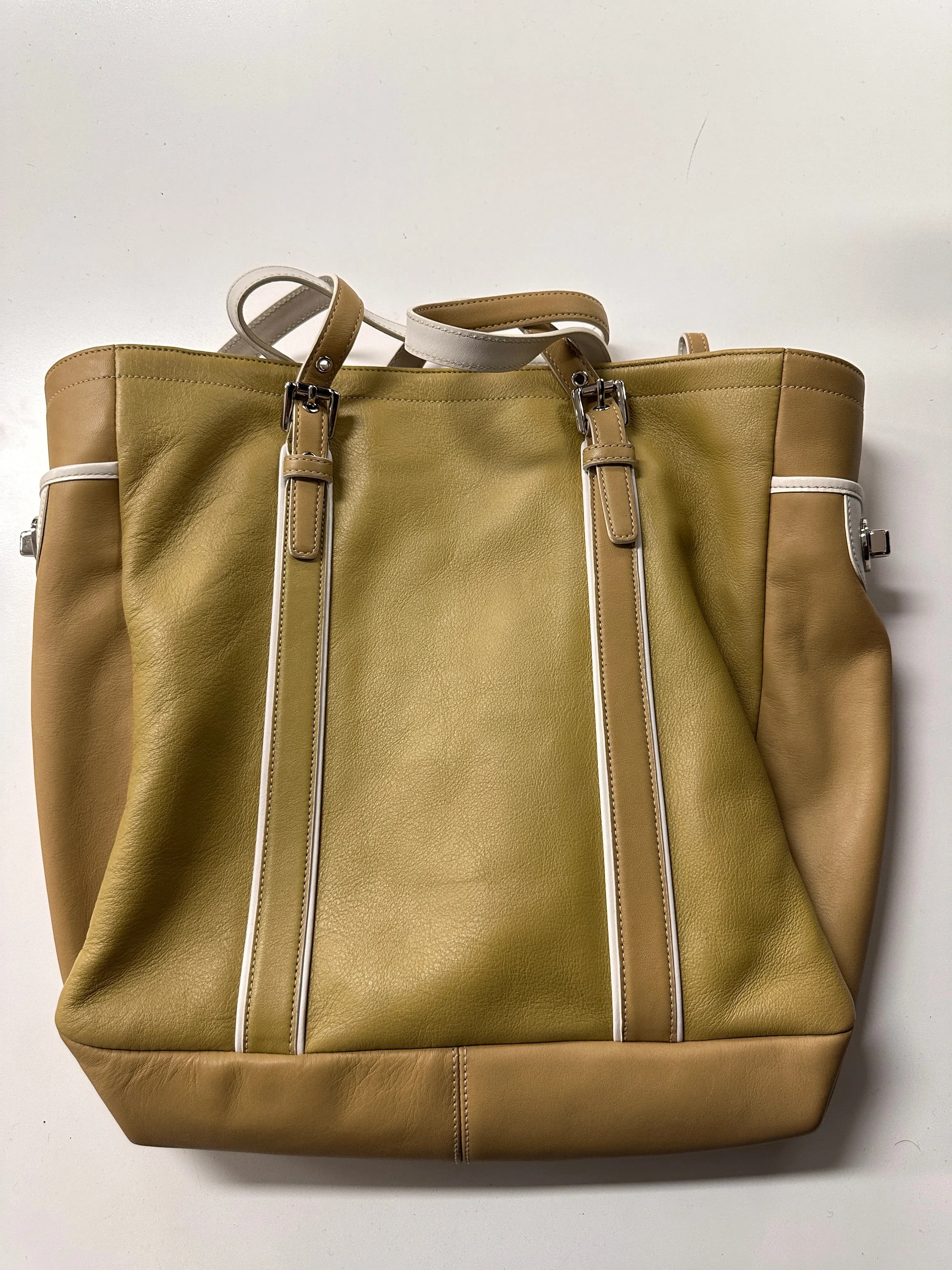 Leather Tote bag in Mustard Yellow and White