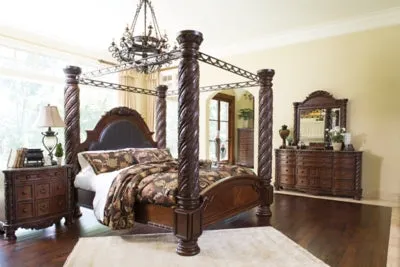 North Shore California King Poster Bed with Canopy with Mirrored Dresser