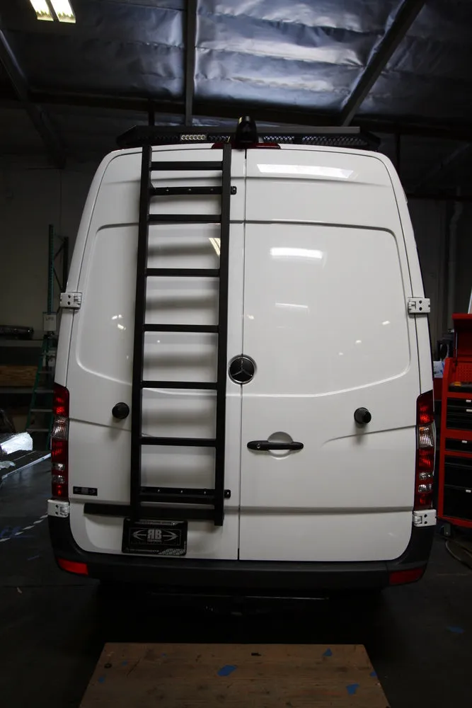 RB Touring Ensign - 144" 4x4
