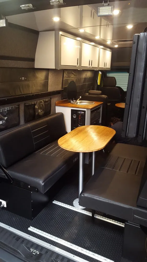 RB Touring Ensign - 144" 4x4