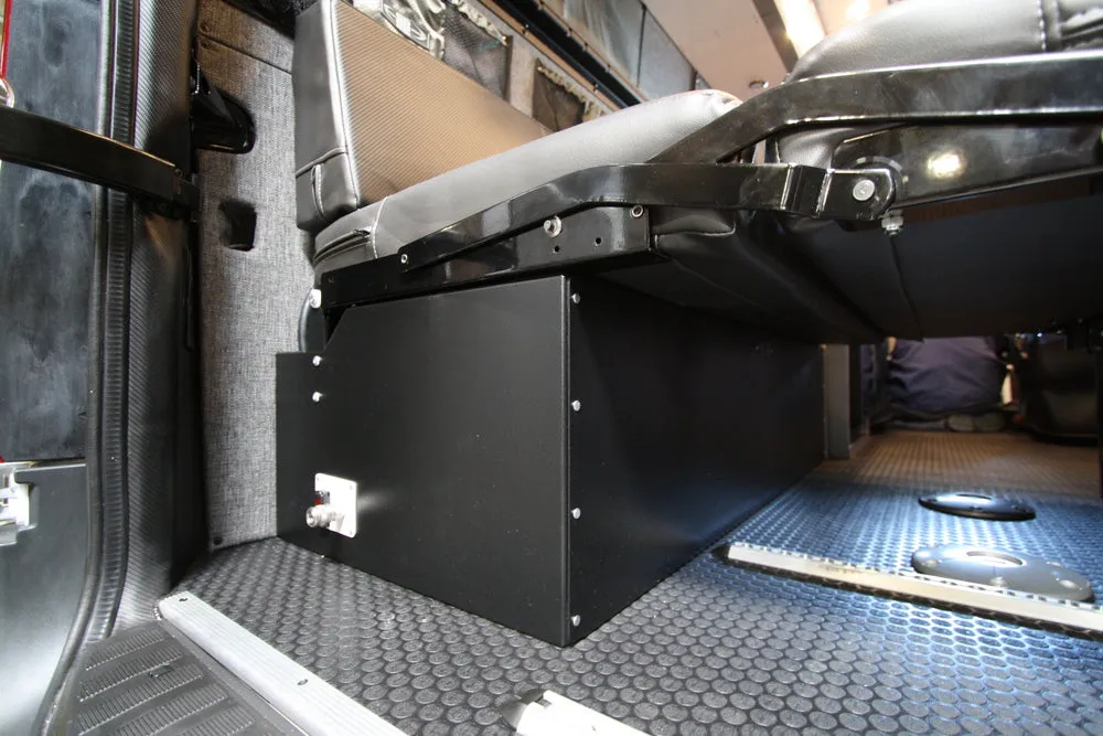 RB Touring Ensign - 144" 4x4