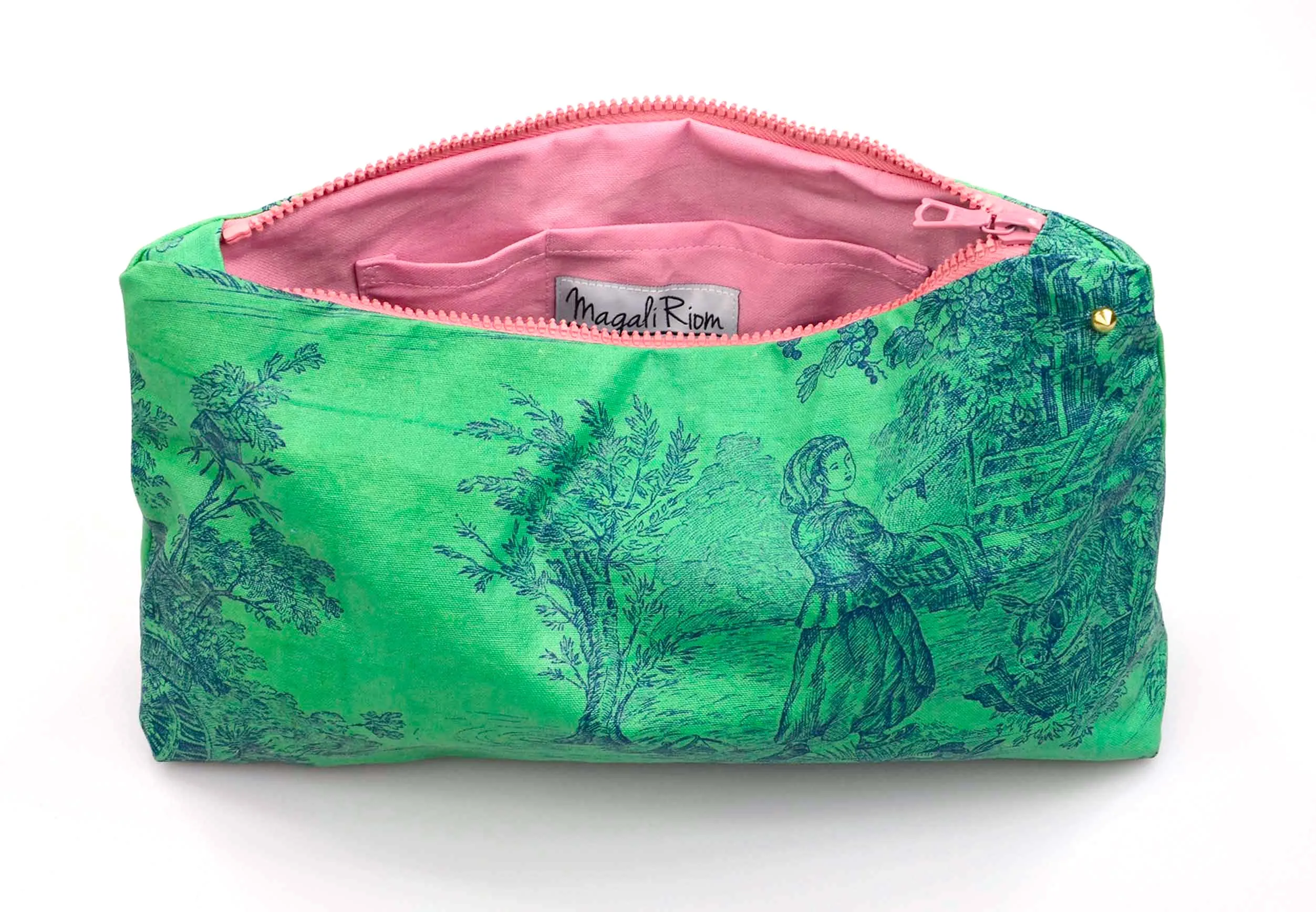 Toiletry Bag | Green Lifestyle | Size 30