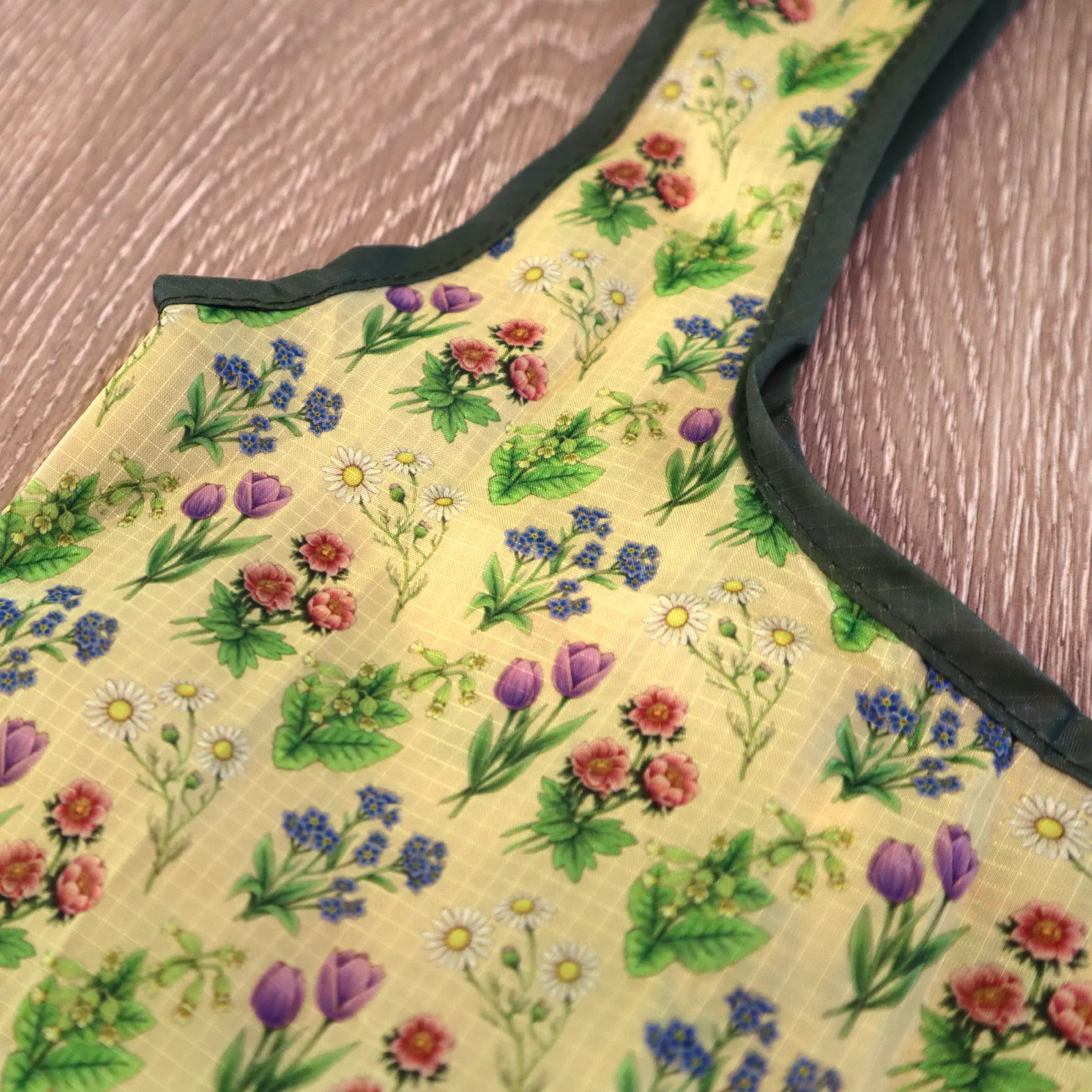 WHOLESALE Reusable Nylon Bags - 12 Pieces - Mixed Designs
