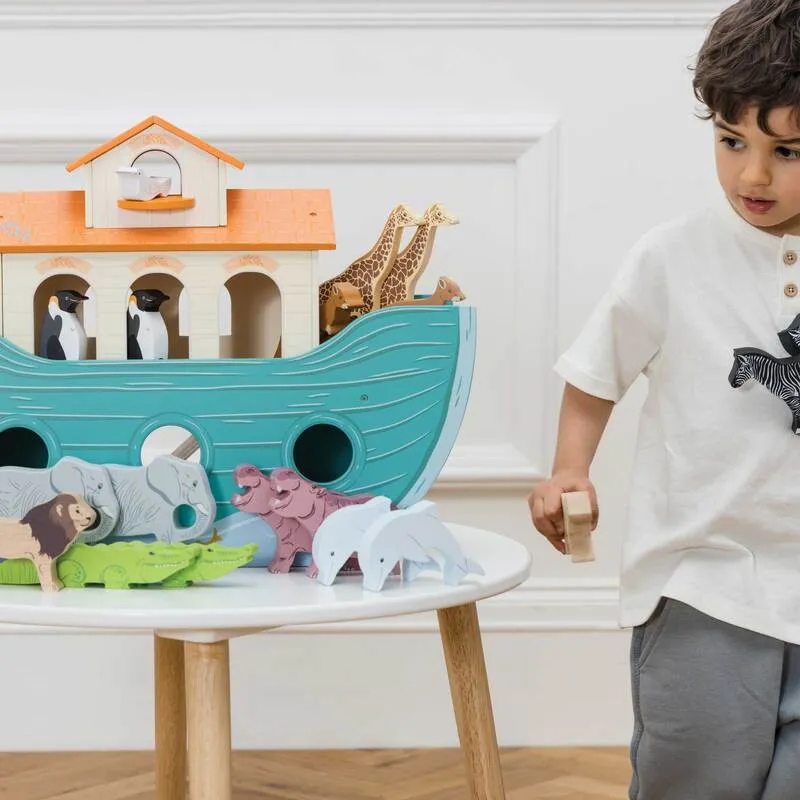 Wooden Noah's Great Ark
